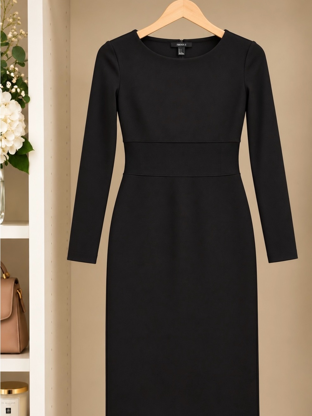 Black Forever 21 Dress – Elegant & Chic
